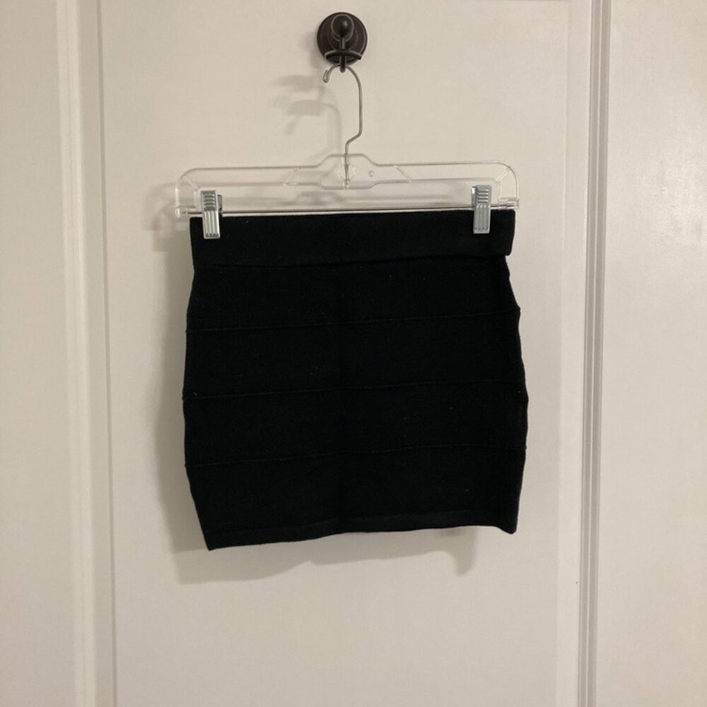 Black Ribbed Pencil Skirt